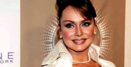 сега