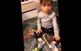 багато місяць