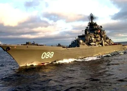 кораби военни