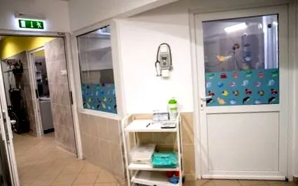 също така също така