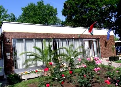 4162 Hosszúhát