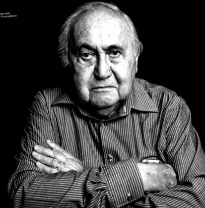 holocaustului moare