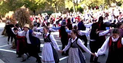 prăjituri dansatori populari