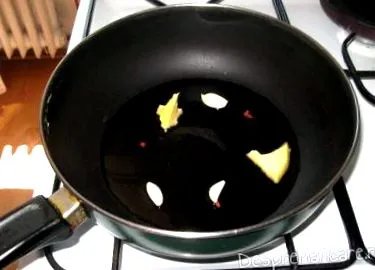 маслиново масло сервирајте