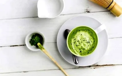 matcha távol