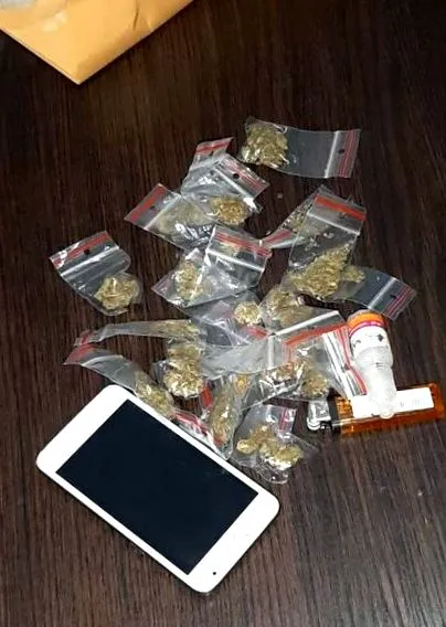 контрабанди