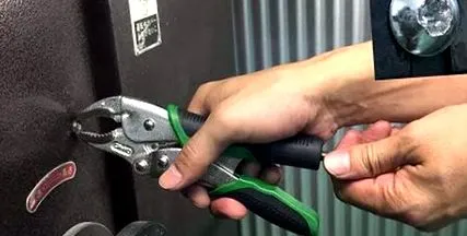 инgенер самоблокирачки