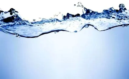 випийте води