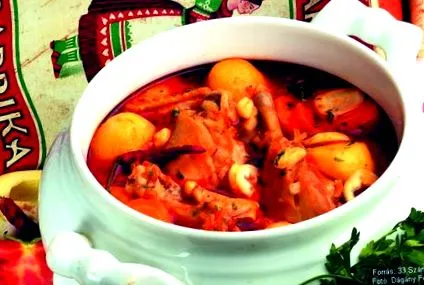 гулаш пилешки