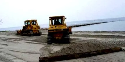 strand több