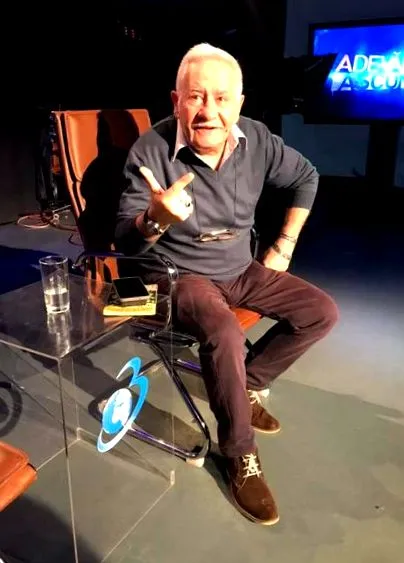 július