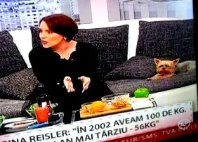 gyönyörű
