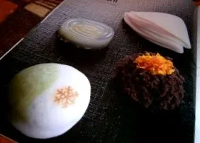 október