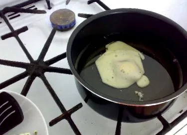 tojás