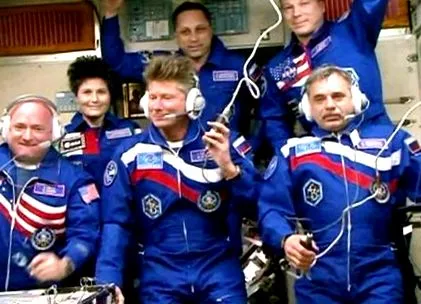 astronautov