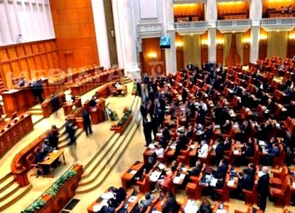 работи внатрешни
