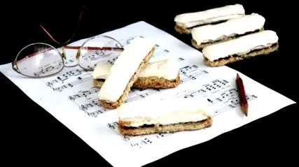 пенливи пръчки