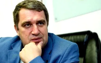 прогресує прогресує