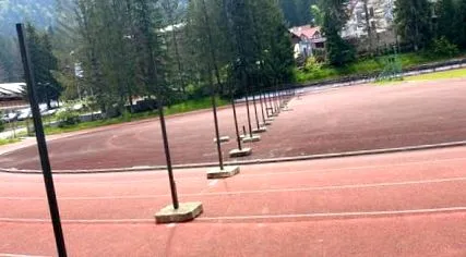 відео