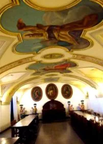 страва