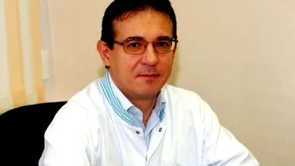 како