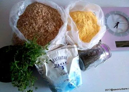 како