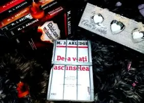Lifeивотот затвор