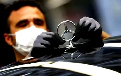 daimler dollárt