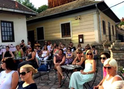 направено szekszárd
