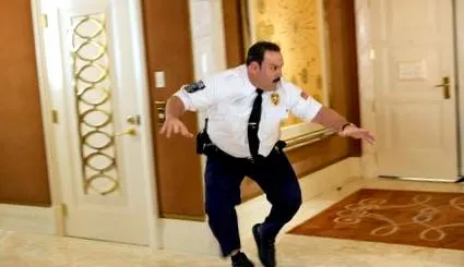 малко кино