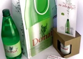tréning adományozott