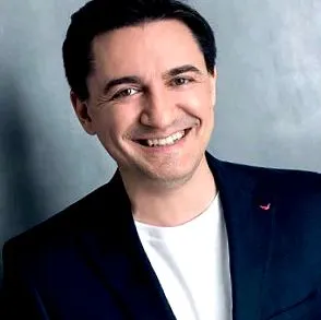Georgeорџ Бухничи georgeорџ