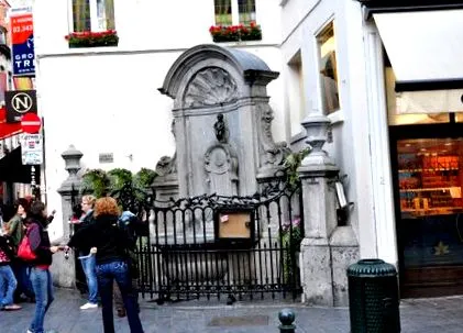 odhaľujú