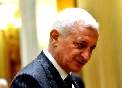 намали