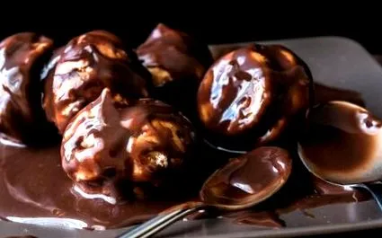вершкові profiterole