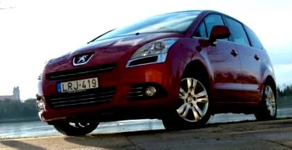 може бъде Peugeot 5008