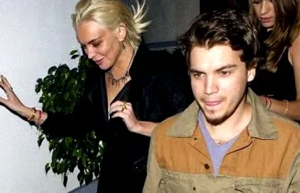 lohan partysorozat