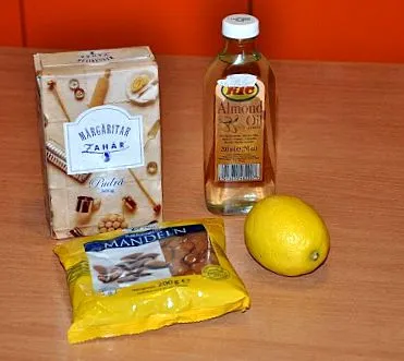 лаурою