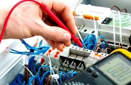 alacsony elektromos