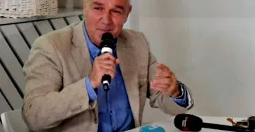 monden celebritách