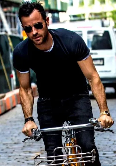 theroux justin