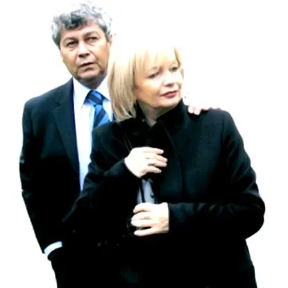 нели
