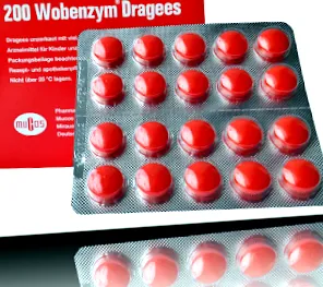 vélemények