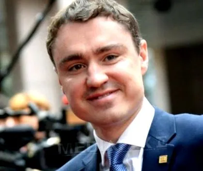 премиерот реформи