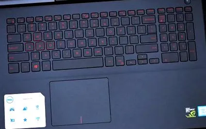 inspiron панел