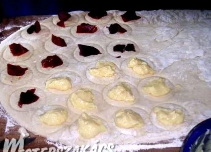 пълнени понички