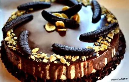 torta karamellával