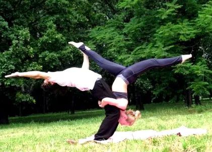 Acroyoga Mamaplus