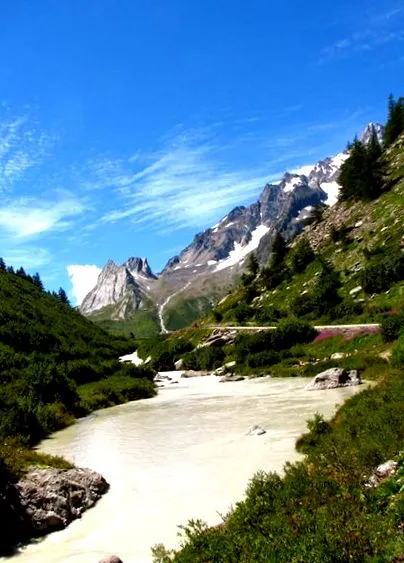 tre-la-tete