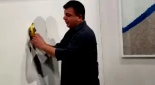 проданий доларів